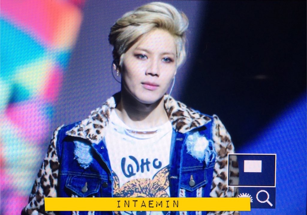 intaemin's tweet photo. 151202 태민이 존잘존멋이라 덕후는 죽었다고 전해라 https://t.co/kqrZV5LCDn