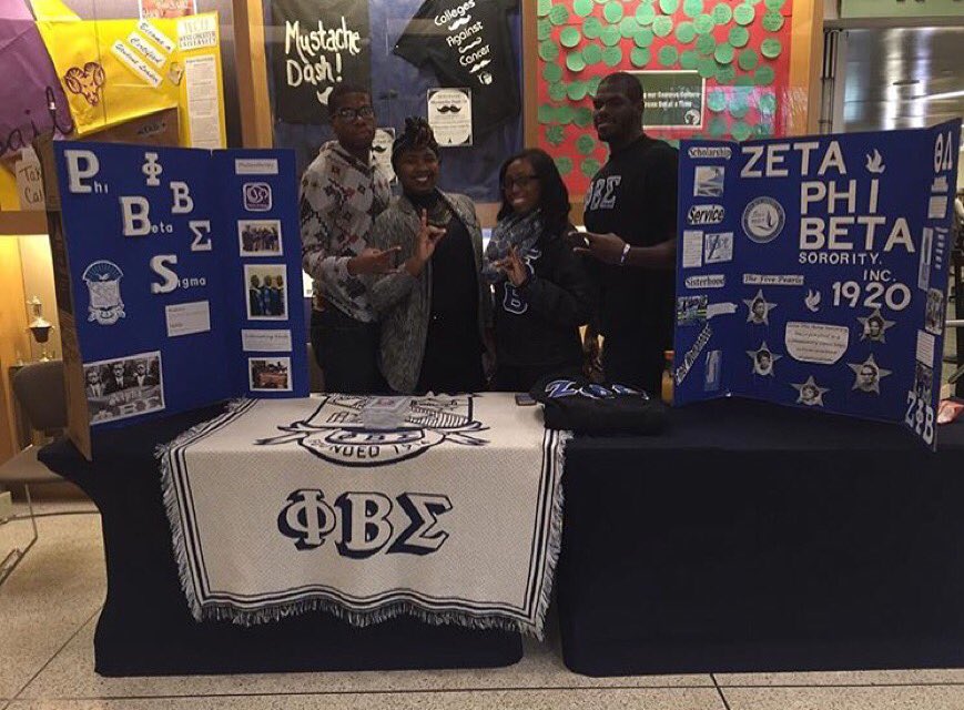 spiritstation's tweet image. The Zetas and Sigmas at West Chester University. 
#regram #LambdaTheta #LambdaUpsilon

@tl_zetas @wcu_sigmas