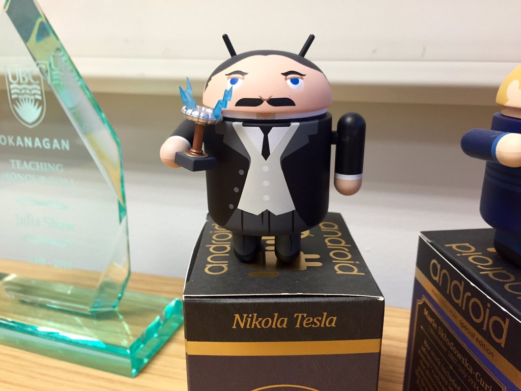 drjuliashaw's tweet photo. #TinyTesla will always be my favourite. https://t.co/tAcjqjZVFT