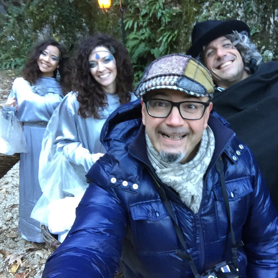 stefanocantiero's tweet photo. Tremate tremate, le #anguane son tornate! Alla #montagnaspaccata di recoaroterme e a #Natale su @vieverditv!! https://t.co/93NHCY74If