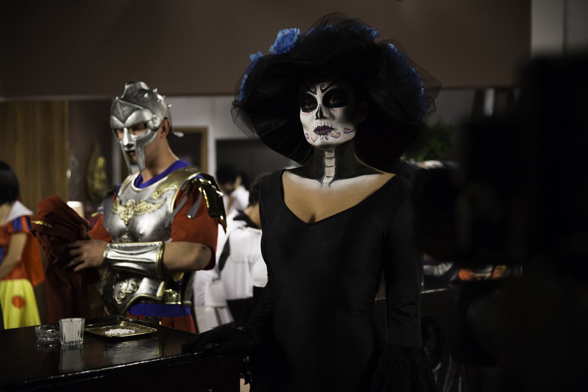 Pasion_Poder's tweet photo. ¿Quieres ver completa la fotogalería de la fiesta de disfraces de Montserrat? Entra aquí: https://t.co/BHlnFbaAcq https://t.co/GFRGLrtGFX