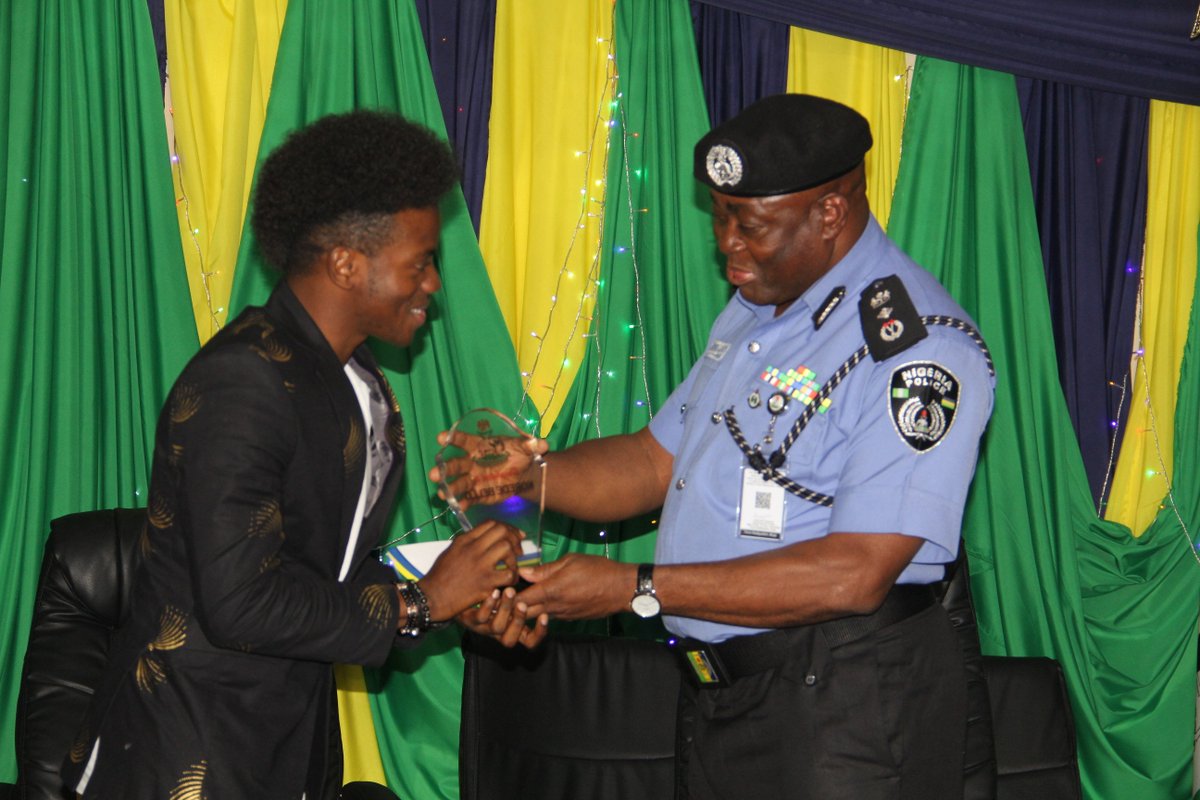 Embedded image permalink