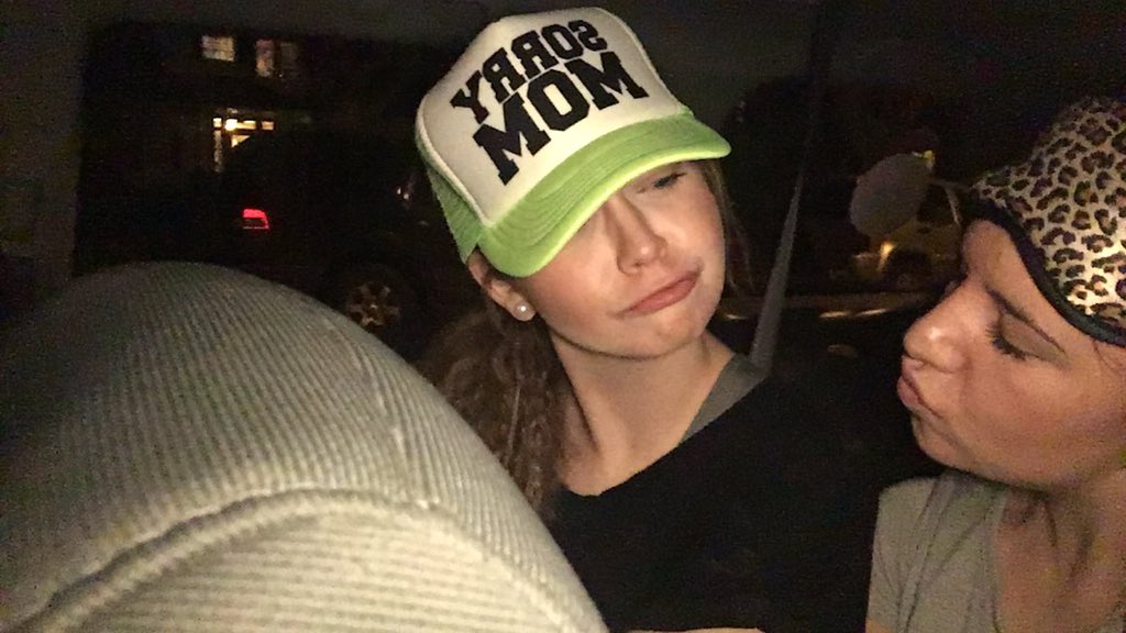 _lame_ann's tweet photo. Happy #lauraappreciationday you will always be my trap queen and eyebrow goals #execsquad πππβ€οΈ https://t.co/S9iJZNWMjf