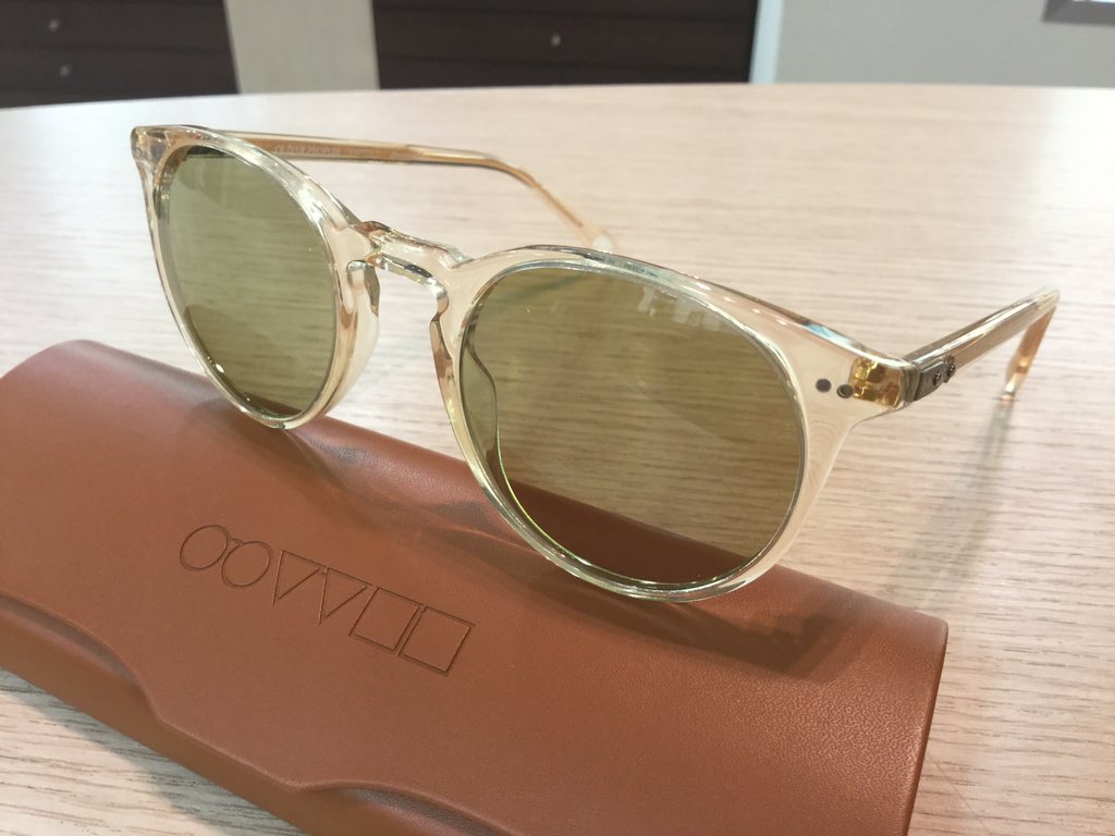 OcchialiGraduat's tweet photo. https://t.co/E4nfZh8R15 is Oliver Peoples sunglasses #occhiali #sunglasses #cool #fashion #moda #fw2016 https://t.co/iZAe7UE8pO
