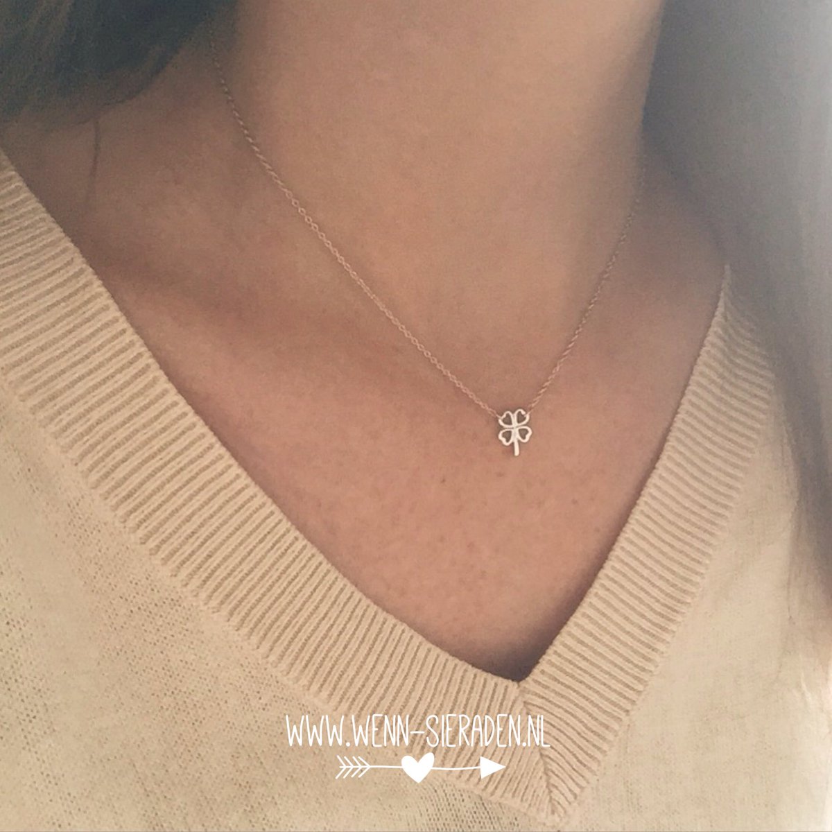 NIEUW!😍🍀 Shop hem nu op wenn-sieraden.nl #kettinkje #new #necklace #sieraden #jewelry #fashion #zilver #mode