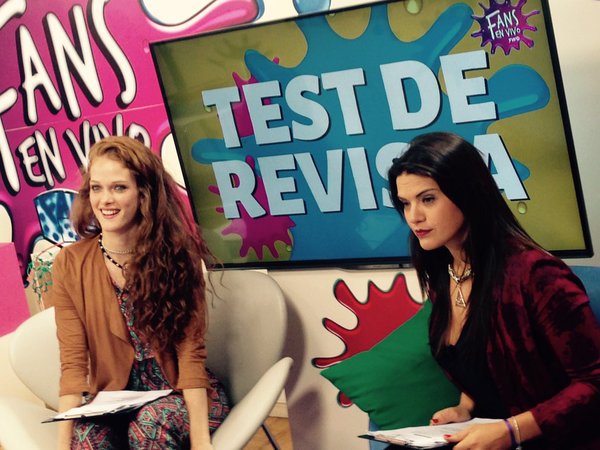fansenfwtv's tweet photo. ¿Querés jugar al #TestDeRevista con @micavazquez y @Jennumartinez? ¡Tuiteá "Quiero mi #TestDeRevista" y participá! https://t.co/RRMcyVPDy8