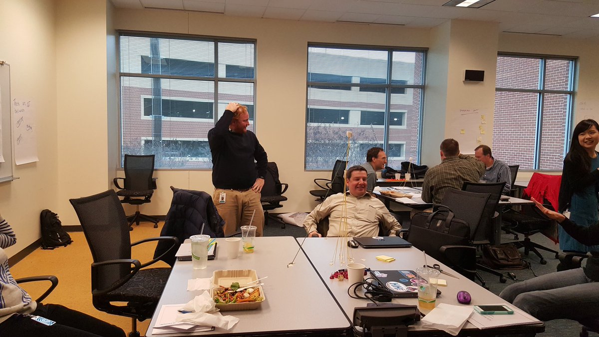 Vmss66's tweet photo. Early prototyping...a 31 inch winning structure in a marshmallow challenge. https://t.co/40HlG9mqc6