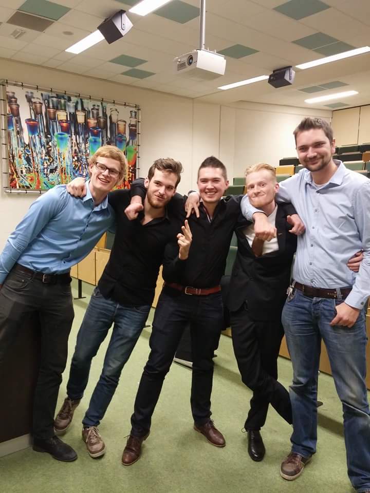 SVInnovum's tweet photo. Het nieuwe bestuur!! https://t.co/IkjSLQ9xJ0