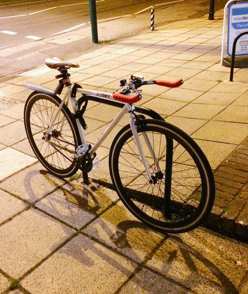 nukeproofjay's tweet photo. Mmmmm!!! 😍😍 @Stancebikes my afterglow! #fixie #fixedgear #cycling https://t.co/JtxjeypNfD