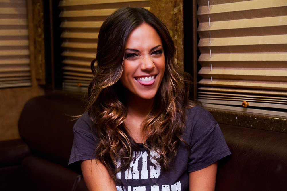 Happy Birthday to Jana Kramer ( 