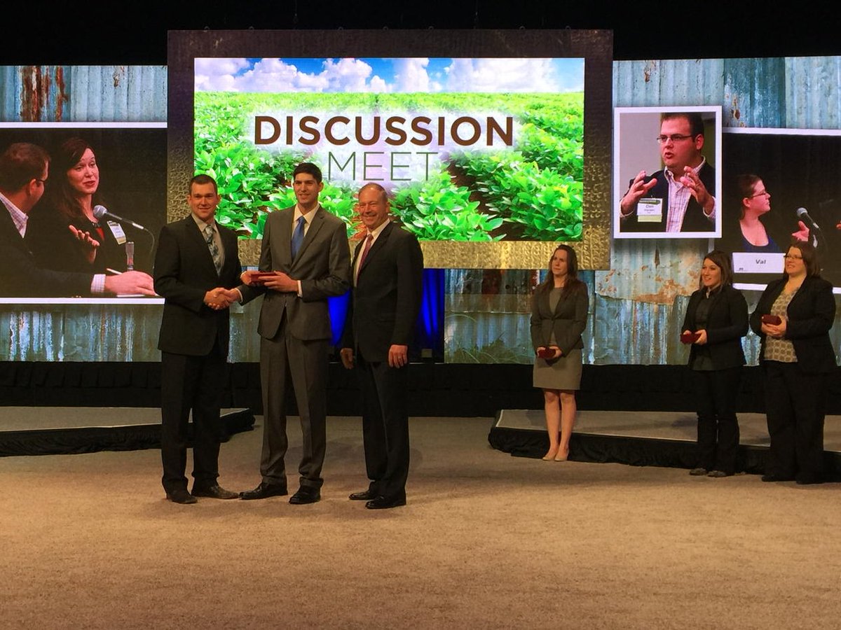 IowaFarmBureau's tweet photo. Congrats to Dakota Hoben, 2015 Iowa Farm Bureau Discussion Meet champ! #ifbf15 https://t.co/nVjY6Gato6