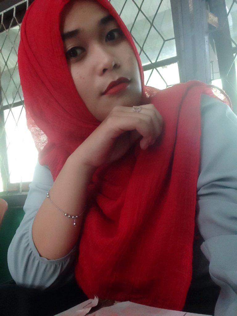 Kalem aja lupain orang yang cuma menghalangi kesuksesanmu 💪🏻💪🏻💪🏻💪🏻