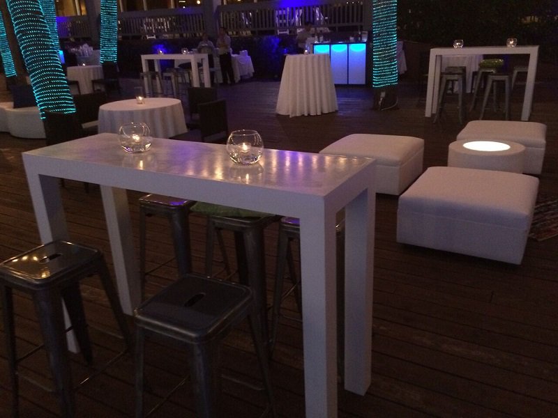 Lounge4Events's tweet image. Our white lounges, modern tables &amp;amp;metal stools make your event stylish. How can we style your event? #Lounge4Events