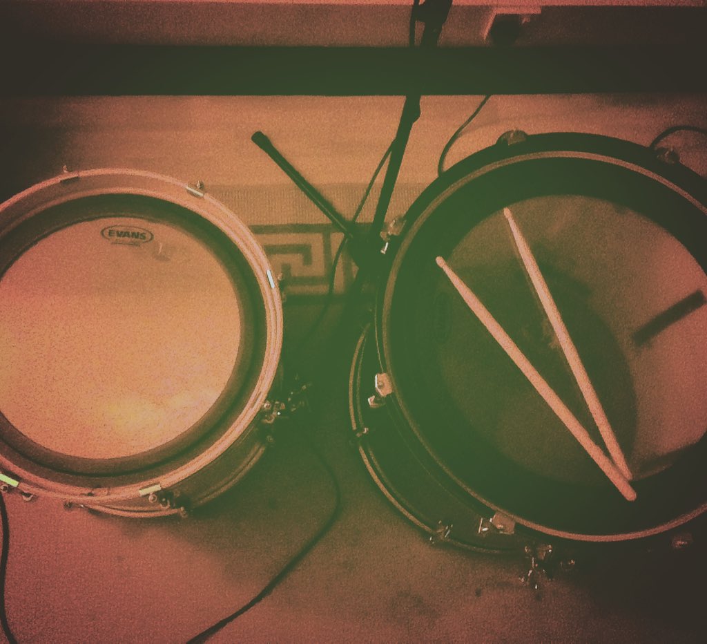 bleeknoir's tweet photo. @Couch_Studios Today's drum kit. https://t.co/HbPPatJvVc