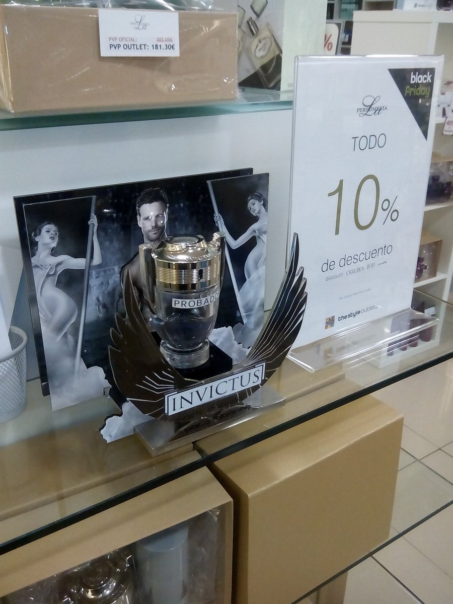 joaquincruz91's tweet photo. #BlackFriday en #LaPerfumeria de @Sevilla_Style  Nuestra primera parada el sábado!! #ComprasConMuchoStyle https://t.co/6lNeCERfpg
