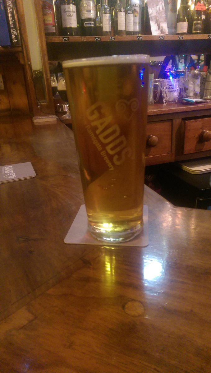 bigtall1964's tweet photo. A lovely pints of @RamsgateBrewery No 3 at @MontefioreArms https://t.co/82XHyPetEN
