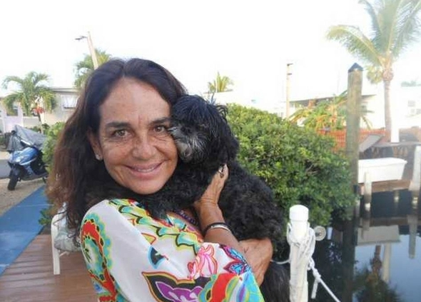 Almost Blind and Deaf Dog, Lost Four Years Ago Is Found puls.ly/mno6gQ