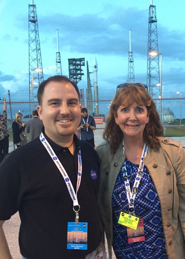 jkheaton's tweet image. Finally got a picture with Jason Townsend, and by a rocket, who I met at my first #NASASocial #Cygnus #ISSCargo