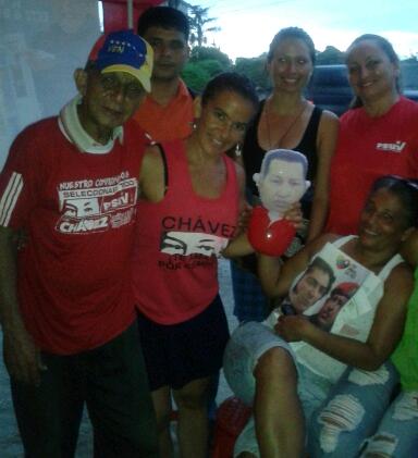 ivetayala's tweet photo. Yo con parte de la UBCH.De Tanaguarenas.Estado Vargas. https://t.co/2kMsZ2wiXD