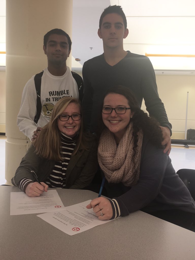 coltghinuj's tweet photo. The season has officially begun as the players and staff sign their team contracts #RecTeam8 https://t.co/MSdofw4XfE
