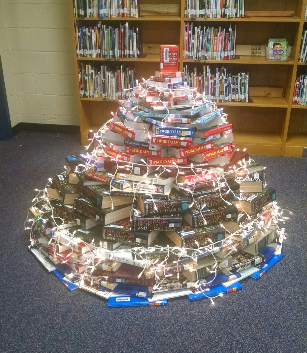 kitjingles's tweet photo. The Reference Christmas tree #lovemyjob #booktree @CainhoyLibrary https://t.co/xNpz7kJmtH