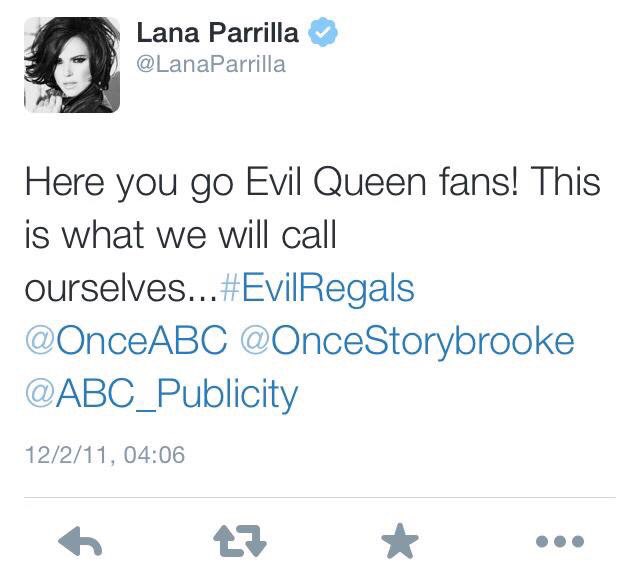 RegalFamily's tweet photo. 4 years ago, the queen named her fans the Evil Regals!! RT if you're a proud #EvilRegal! 🤘🏽 https://t.co/C0apekHZ6n