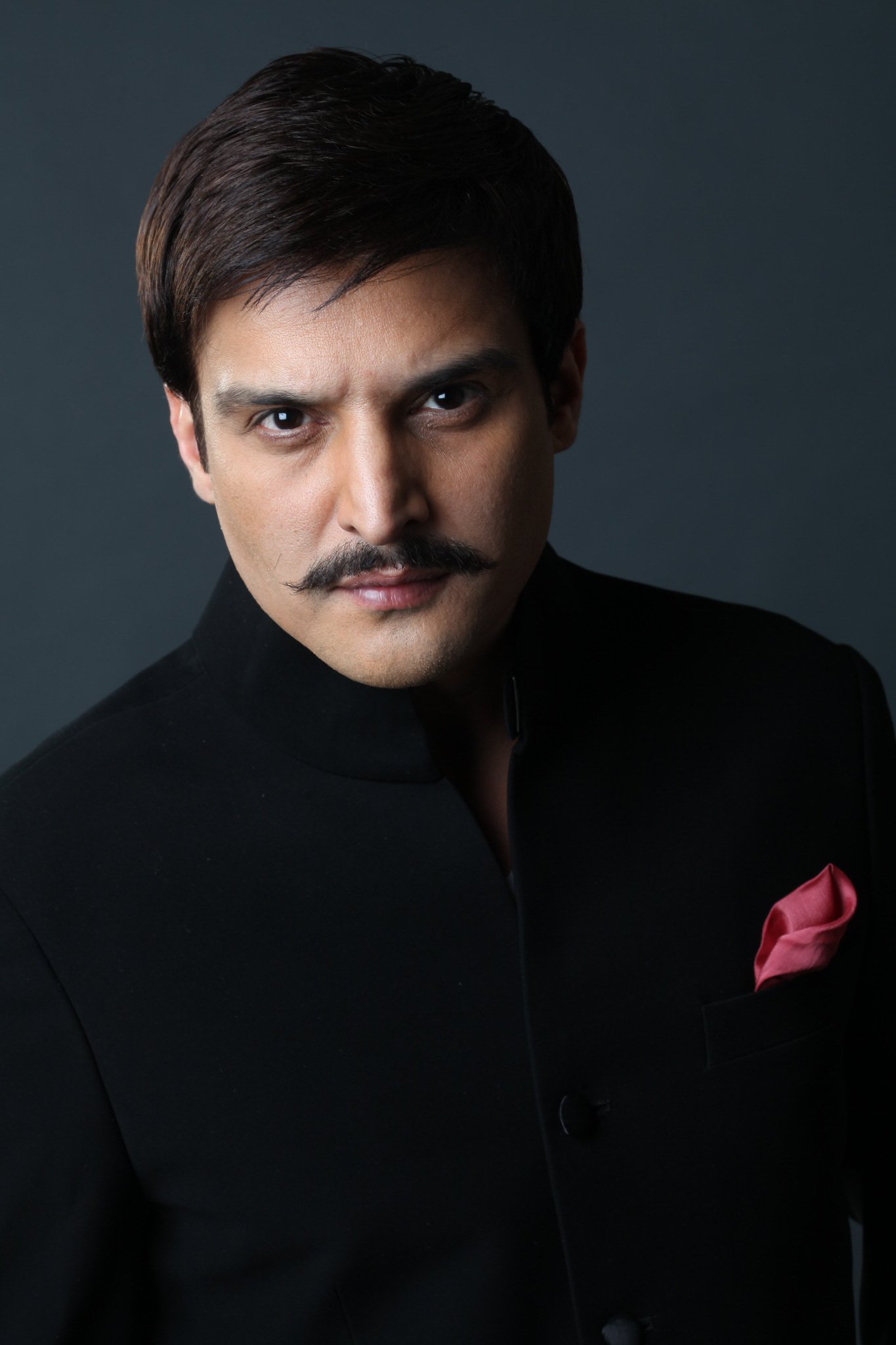 Jimmy Shergill     The Hungarian Bollywood group wishes you a happy birthday 