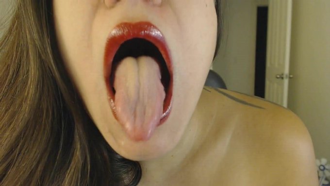 New #fetish videos added almost daily! https://t.co/RCzte9H3UG https://t.co/KBq49eef12<a href="/tag/fetish"class="tags">#fetish</a>