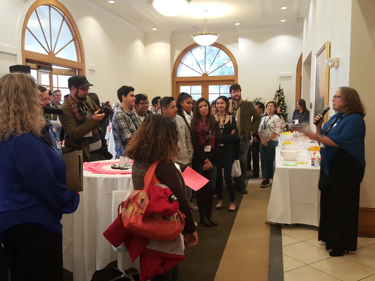 MelissaJLaramie's tweet photo. And here we goooooo #bif2015! #designthinking #openingactivity #collaboration #takerisks #moveeducationforward https://t.co/dEcNL3Pnt7