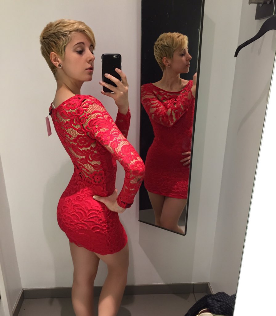 jesjpg's tweet photo. fell in love with a dress and myself today https://t.co/tL3kVaQYff