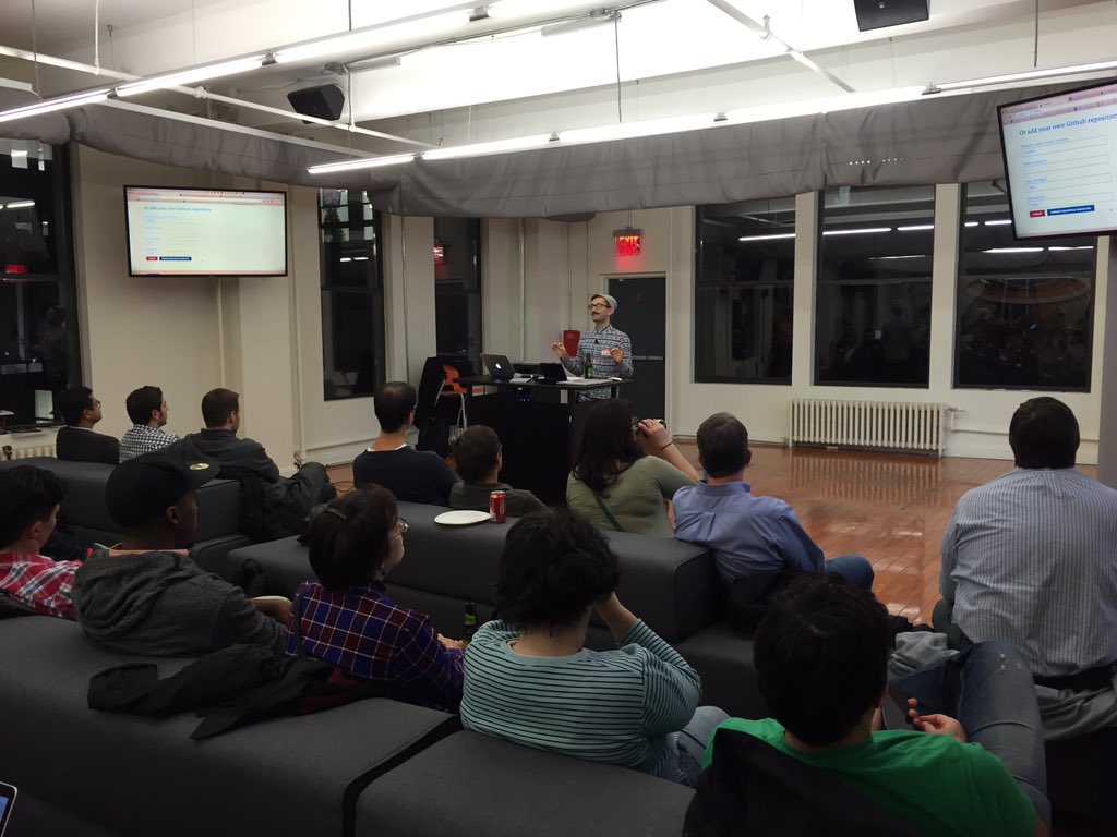 joespens's tweet image. Jeremia Kimelman shows how he builds static sites for federal &quot;bureaucrats&quot; at @18F #WorkMarket #nywebperf