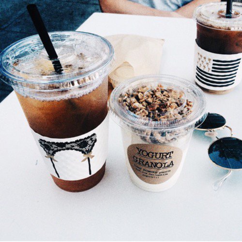 _colourless's tweet photo. AlfredCoffee👄☕️ https://t.co/rSVhYI62pl