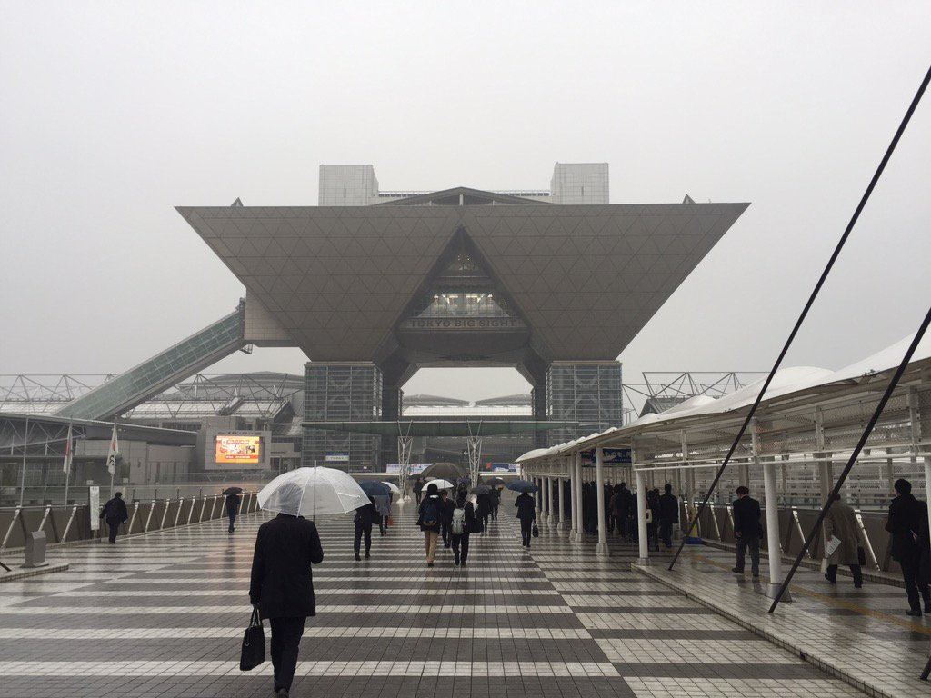 Fellow_AI's tweet photo. Happen to be at #iREX2015? Stop by our booth SR-65 to check out Oshboto-san #oshbot #robot https://t.co/ZBO6Z4bcsX