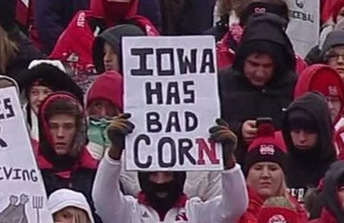 Knusty_Krab's tweet photo. @CollegeGameDay @pizzahut #SignUpForGameday https://t.co/0FyUlgmbQU