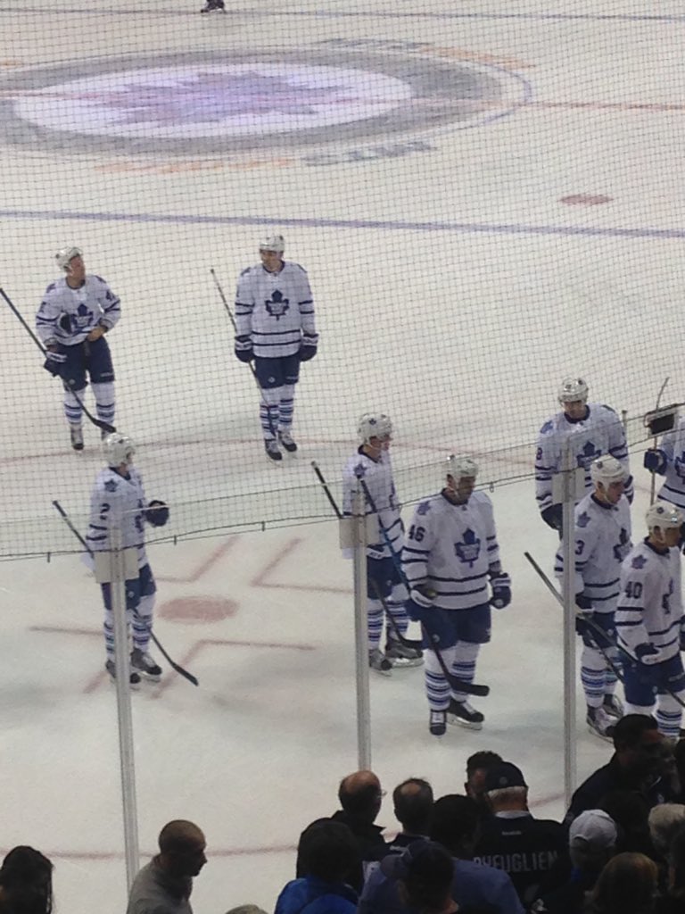 lazy_day's tweet photo. @MapleLeafs let's go boyssss! #Leafs #jets #goleafsgo #tml https://t.co/nvb3FmdFAH