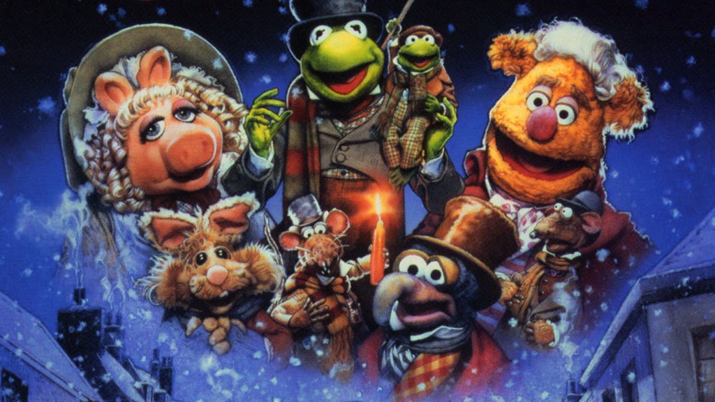raela17's tweet photo. Scheduled downtime complete... Christmas movie night on the calendar. @KimberlyHoye #HHholidayexperience https://t.co/LYxhSPdAY8