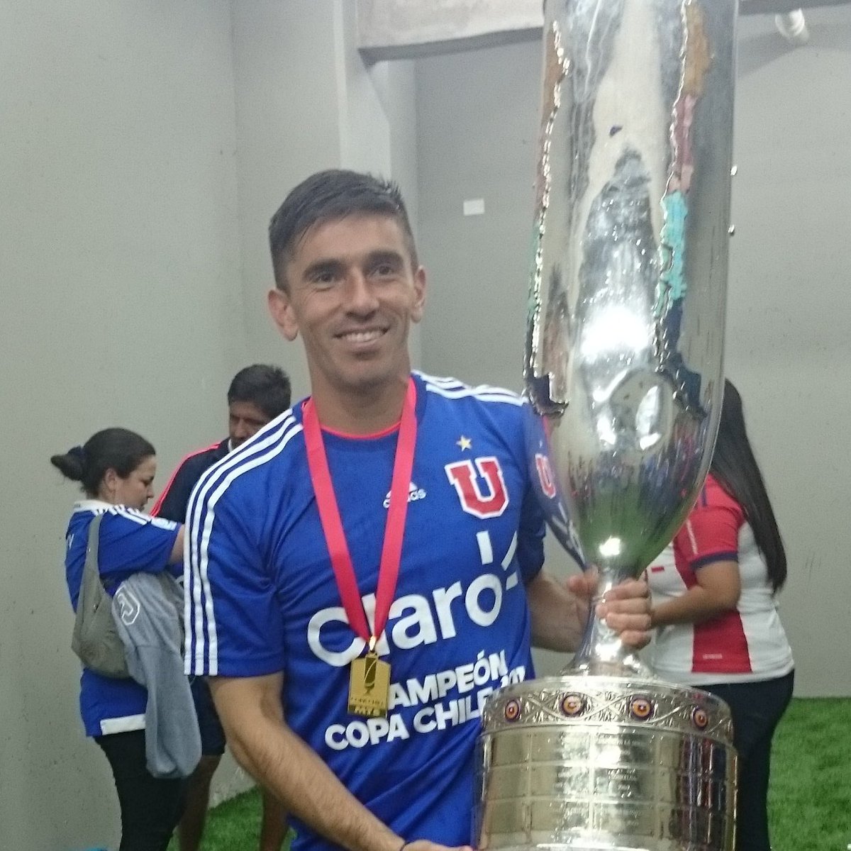 miguelitojime23's tweet photo. Gracias Dios por darme está hermosa oportunidad, campeones!!!!!!!!!!!!! https://t.co/Xi8ilezXxS