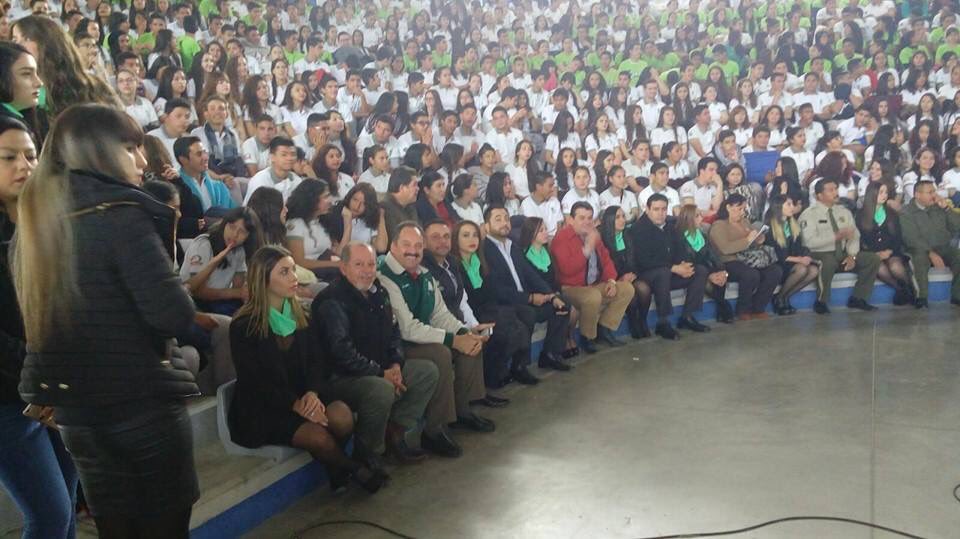 ConalepChih's tweet photo. #ConalepCuauhtémoc en el programa #SueltaLasLlaves, crear conciencia en del peligro de manejar estado de ebriedad https://t.co/Co123Jm0Dz
