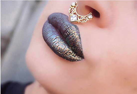 iListr's tweet photo. 10 Of The Best Beauty Trends None Of Us Had The Guts To Try In 2015 https://t.co/bOJFFQTt5i https://t.co/pOuuOSwWkf