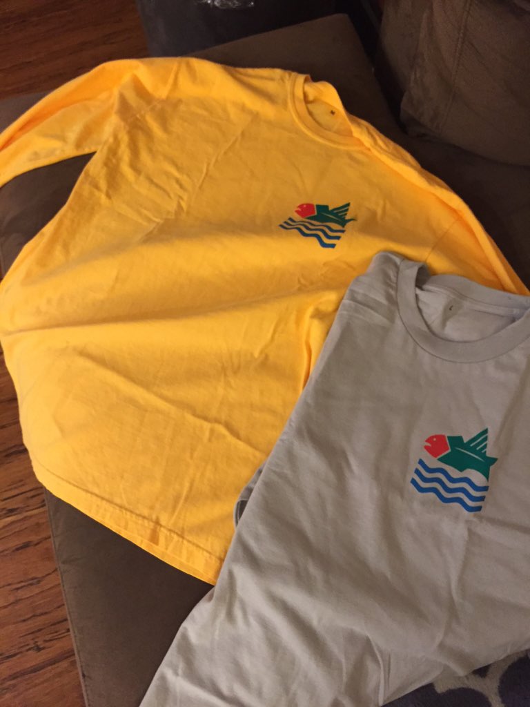 carolineradaj's tweet photo. Got our @HydeSportswear in the mail today! #StayRiled https://t.co/rXY7KnrY60