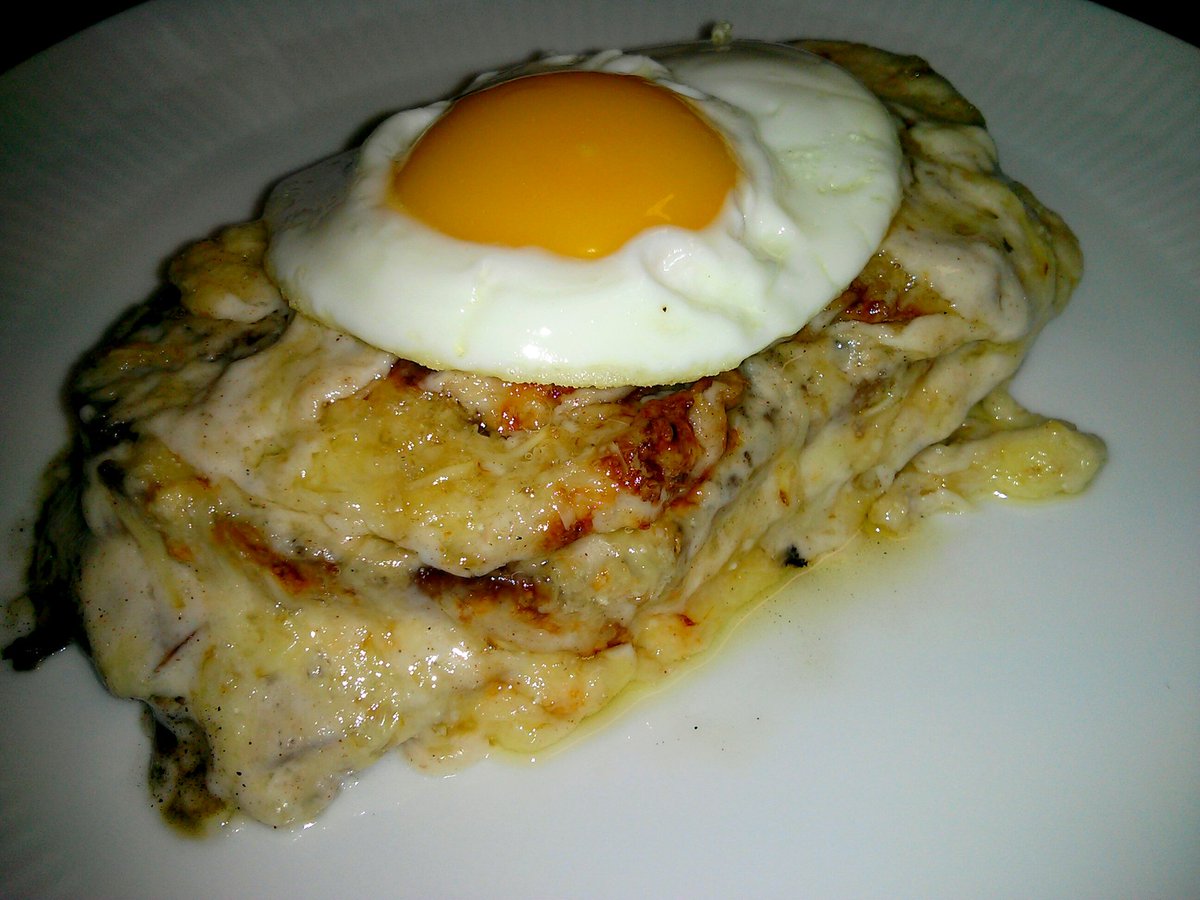 NappyHoPro's tweet photo. Just made #French croque-madame for #dinner https://t.co/G0yEs3c8Qv