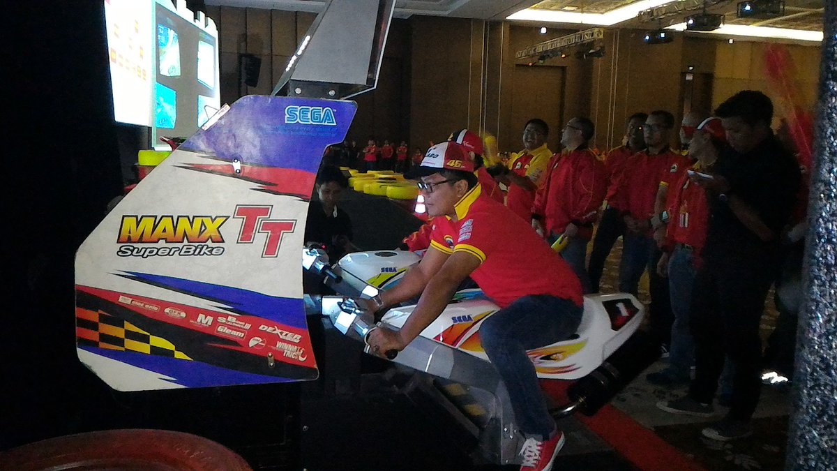evaro271's tweet photo. Win the racing game @indosatooredoo #speedupandwin https://t.co/ZkABU0W4ZR
