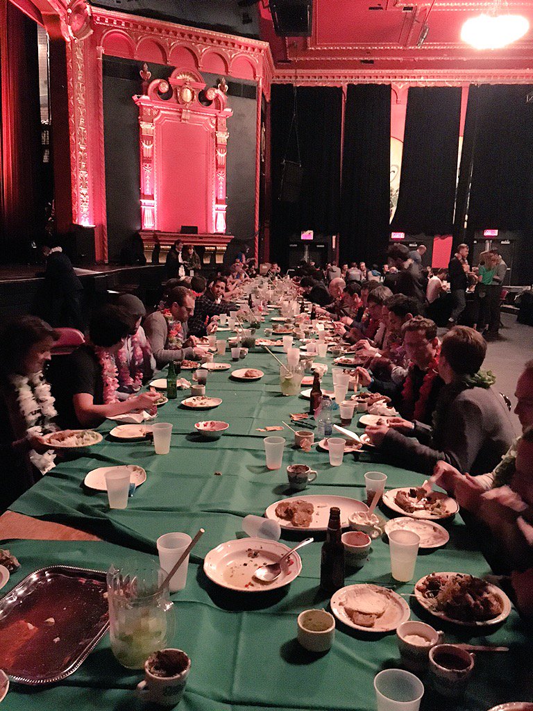 founderfuel's tweet photo. Alumni dinner #FFF2015 #MegaDemoDay https://t.co/AHEv6gx0o2