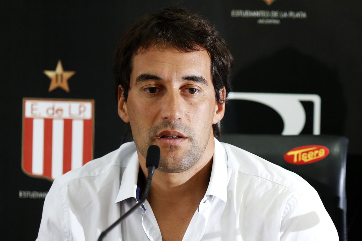 PlanetaRiverOK's tweet photo. Alayes, Mánager de Est : "Tuvimos un contacto formal de River por Gil Romero. Veremos si nos ponemos de acuerdo" https://t.co/eRoQv4tFTP