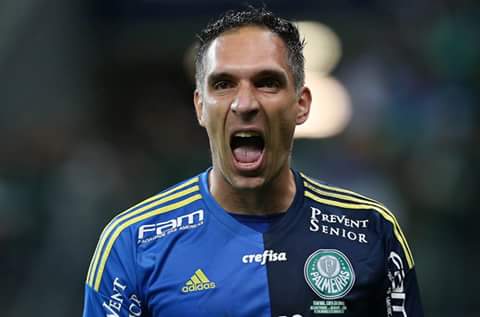 kecris0465's tweet photo. CAMPEÃO    
 Boa noite 

#QuintaDetremuraSdv https://t.co/2l38jYIeNu