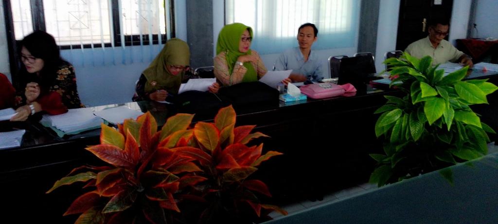 Anna_Rkbm's tweet photo. Pengawasan pengendalian implementasi PP 46 th 2011, ttg penilaian prestasi kerja dari BKN Jkt. Alhamdulillah oke.. https://t.co/VFP6xpF9H5