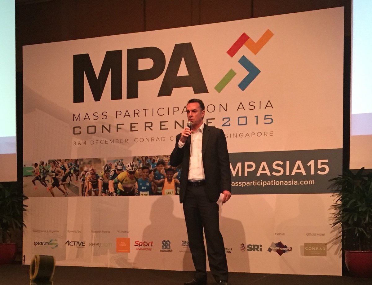 TCS_AsiaPacific's tweet photo. .@SpectrumWW CEO Chris Robb kicks off #MPA15 in #Singapore. TCS presenting tmro. https://t.co/p8ECjaCdFN #scms2015 https://t.co/pIssYA2b27