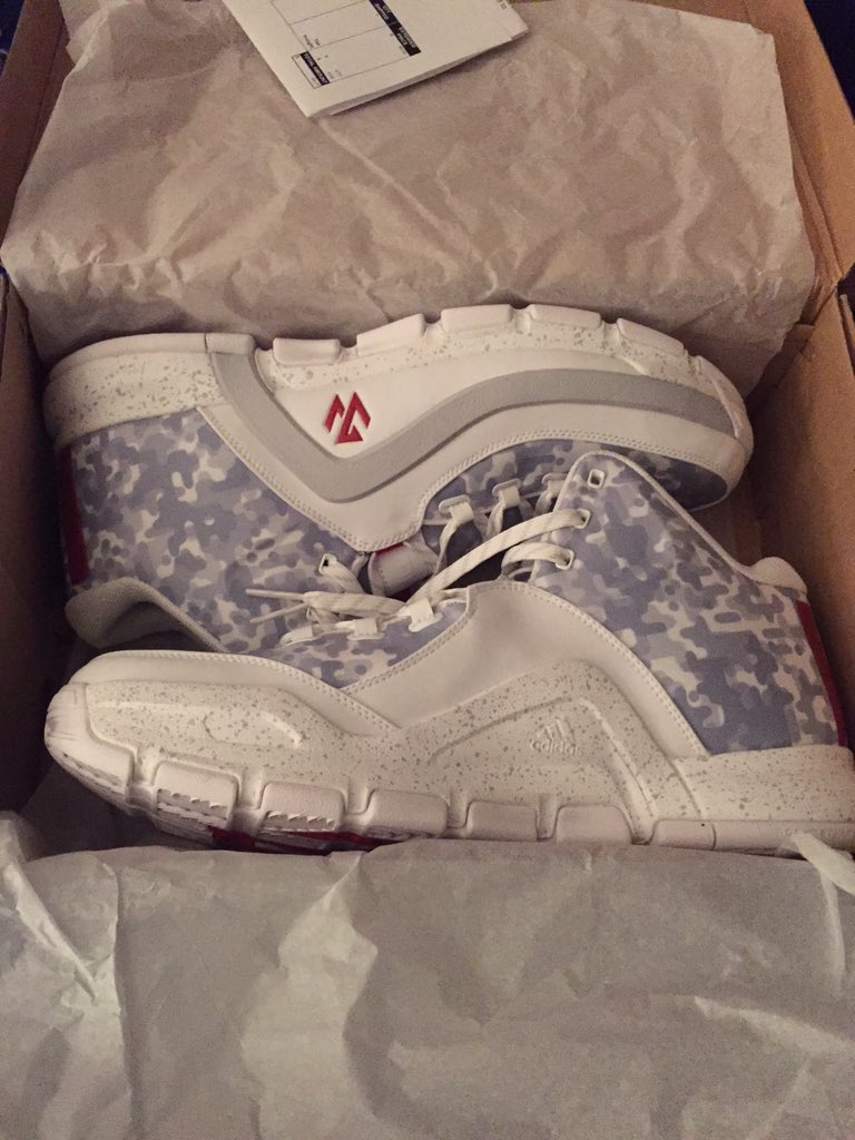 robertson_cody's tweet photo. Quick pickups👌🏼🔥 #JohnWall2 https://t.co/CqIfsSPcz5
