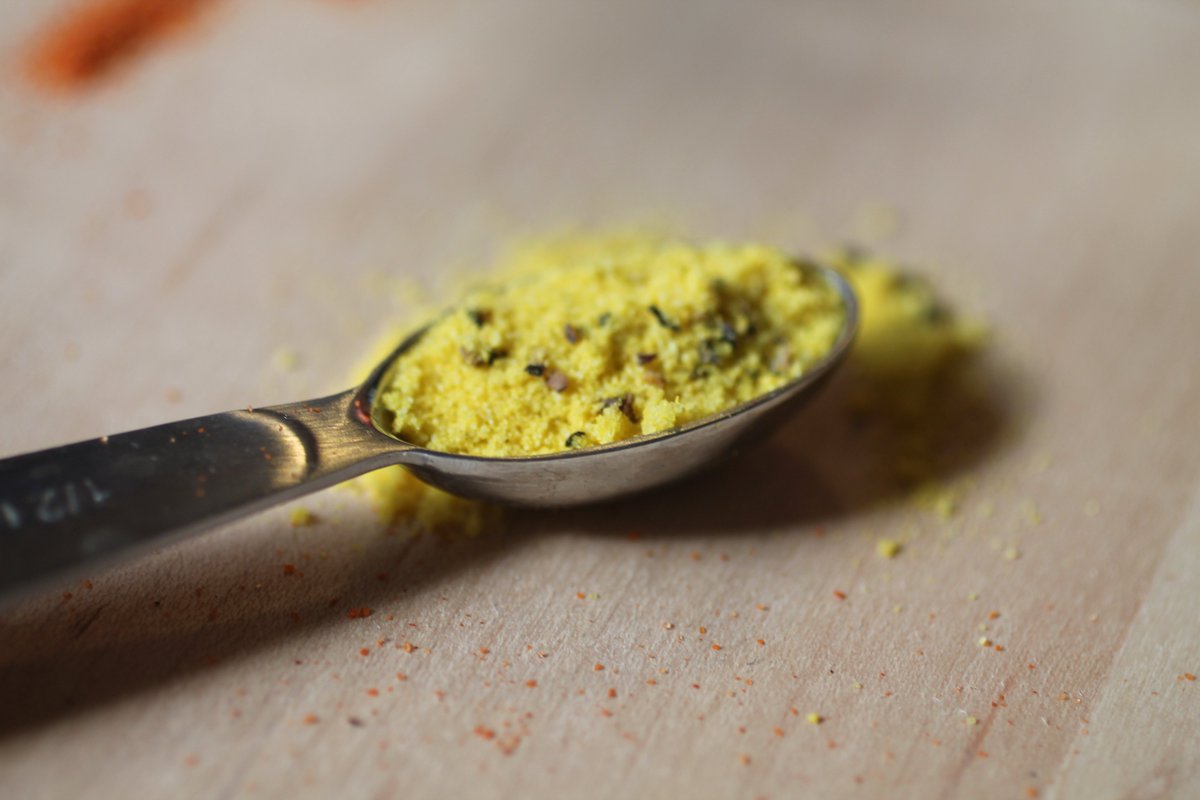 SeasonedToGo's tweet photo. Not gonna lie, this photo shoot smelled really good. #SeasonedToGo #LemonPepper https://t.co/XE0LeA7HBX