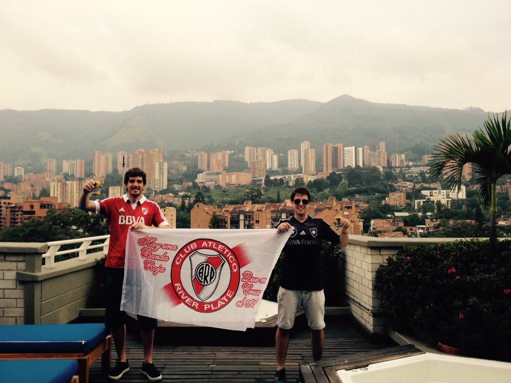 ponzio_fede's tweet photo. #AJaponConBastaDeTodo @bastatodo  Un amor sin fronteras. Final Sudamericana. Medellín - Machu Picchu - Cuzco. https://t.co/Qt5a8gbcTQ